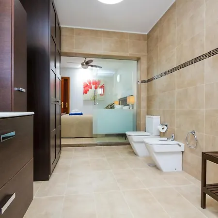 Villa Sleeps 8 Pool Air Con Wifi Costa Teguise